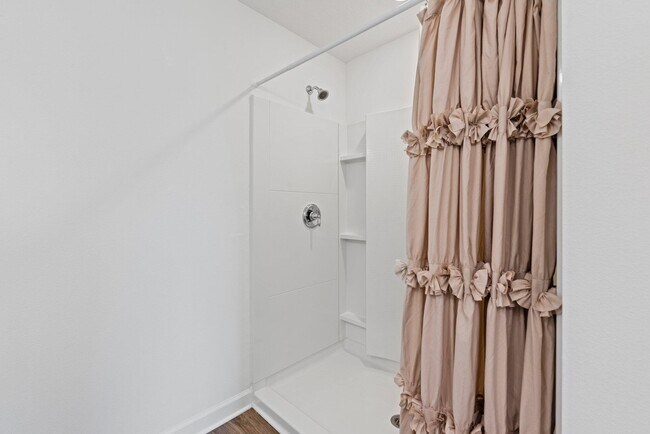 Building Photo - 439 Sweet Blossom Bend