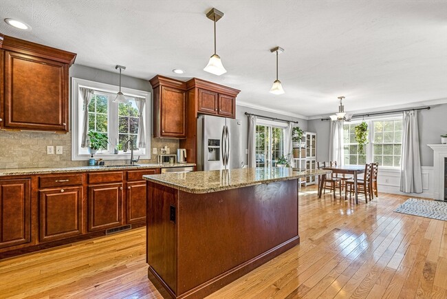 Building Photo - 176 Washington St