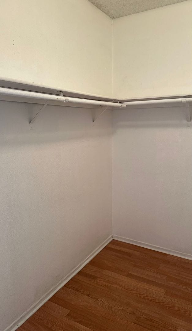 Building Photo - 2 BETHROOMS 2 BATHROOMS  2 CAR GARAGE HOUSE AVAILABLE FOR RENT