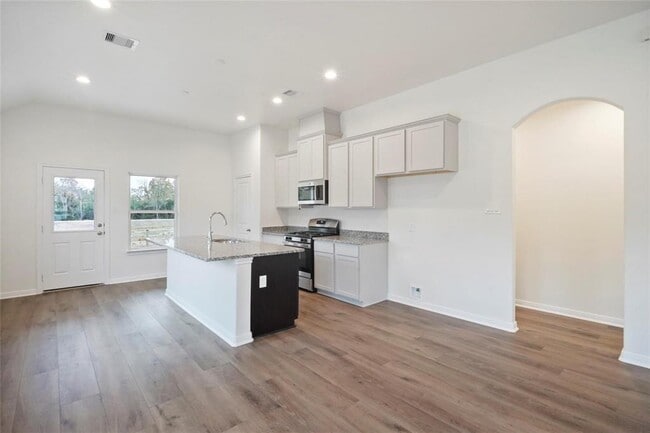 Building Photo - 11703 Eclipse Dr