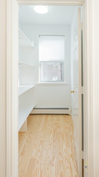Building Photo - 34 White Pl