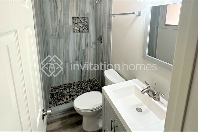 Building Photo - 14072 N 34Th Way