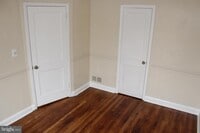 Building Photo - 1918 Haselmere Rd