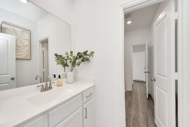 Building Photo - 2302 Dewford Fls Dr