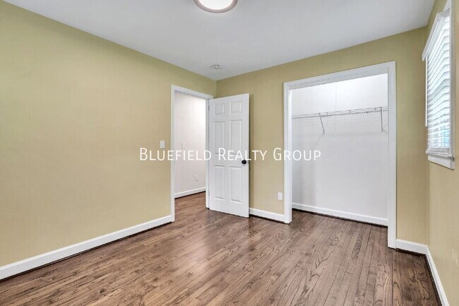 Building Photo - 603 Creighton Dr