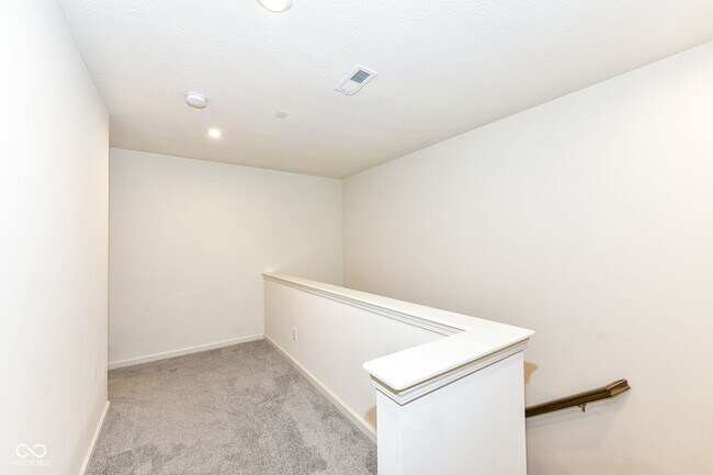 Building Photo - 13533 Dewpoint Ln