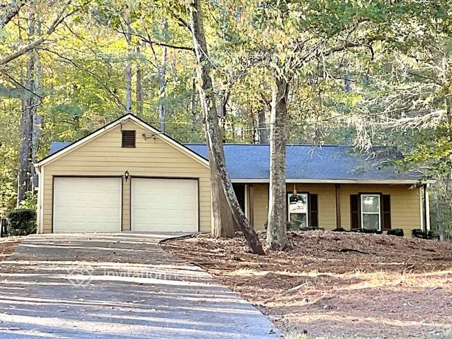 Building Photo - 1213 Trout Dr