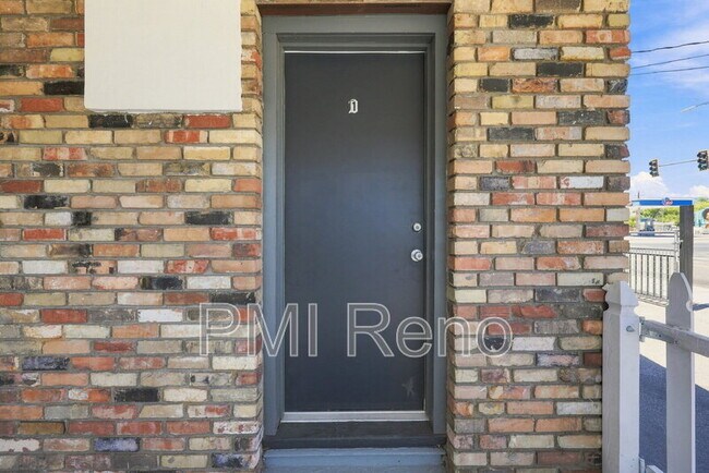 Building Photo - 1515 N Carson St