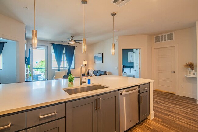 Building Photo - 15501 N Dial Blvd