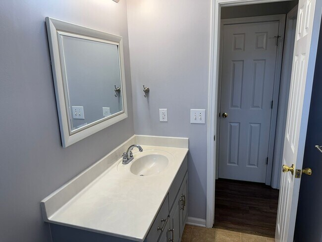 Building Photo - 111 Weatherstone Pl