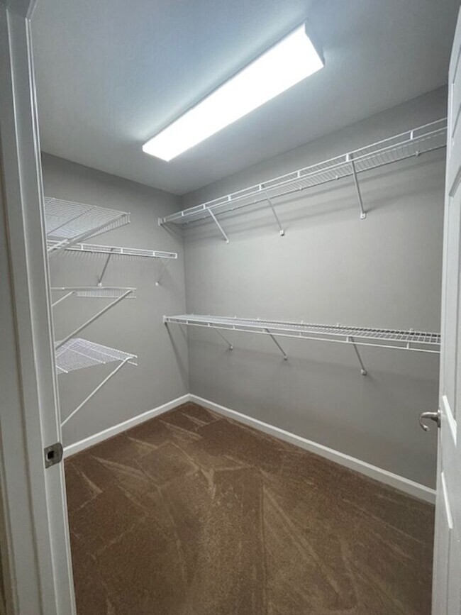 Building Photo - Maryville 37804 - 3 bedroom, 2 bath brick ...