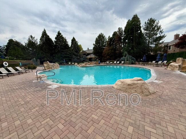 Building Photo - 900 S Meadows Pkwy