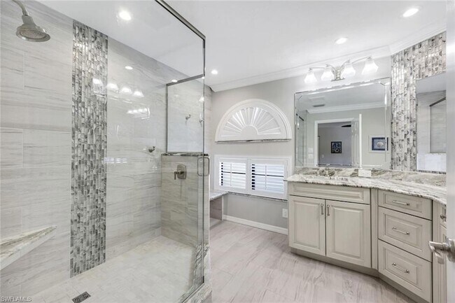Building Photo - 6555 Valen Way