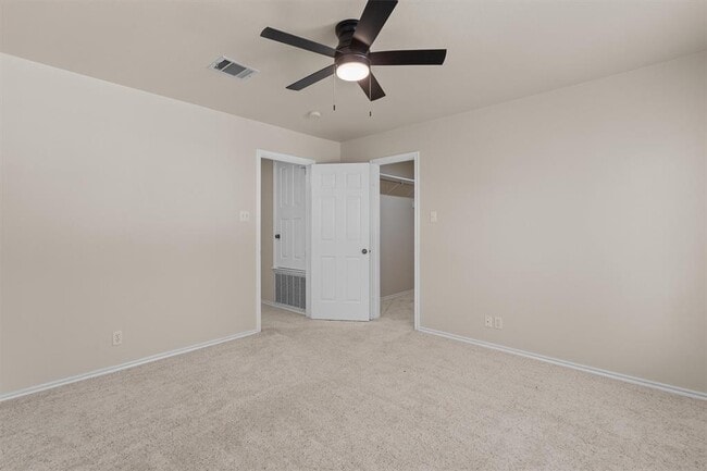 Building Photo - 201 Covala Dr