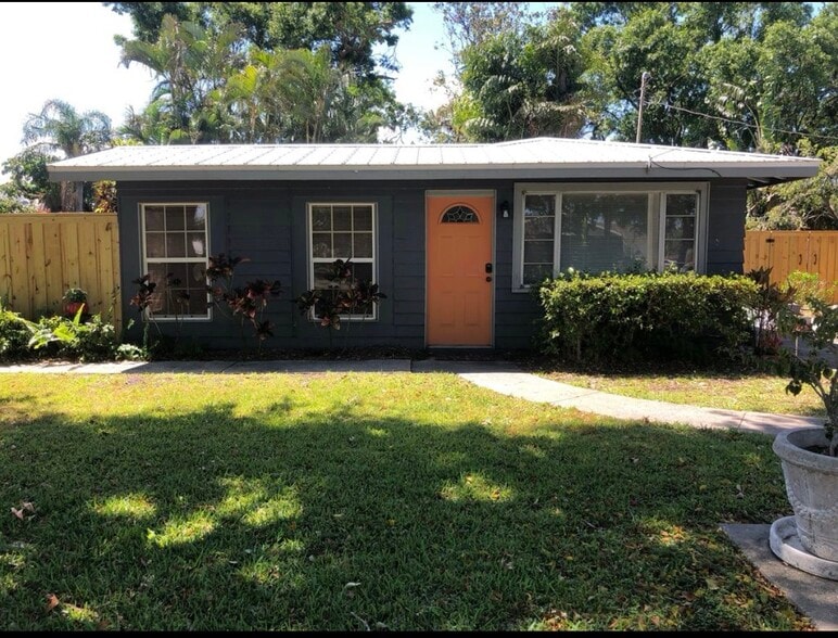 Building Photo - 4214 Wilkinson Rd