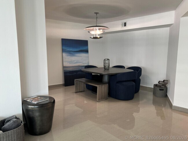 Building Photo - 3410 Galt Ocean Dr