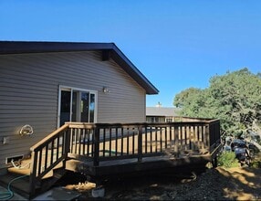 Building Photo - 1166 Rimrock Dr