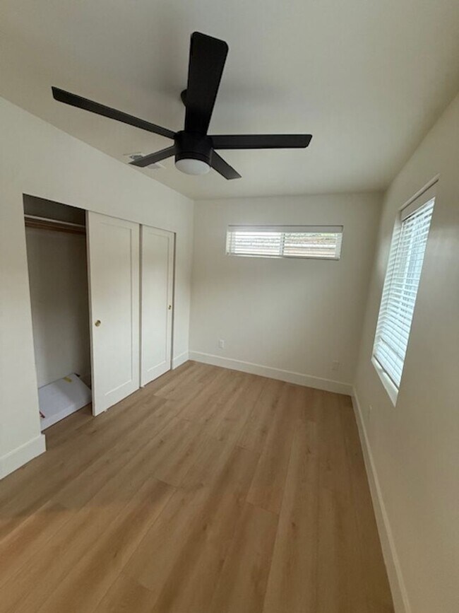 Building Photo - 5943 E Adderley Dr