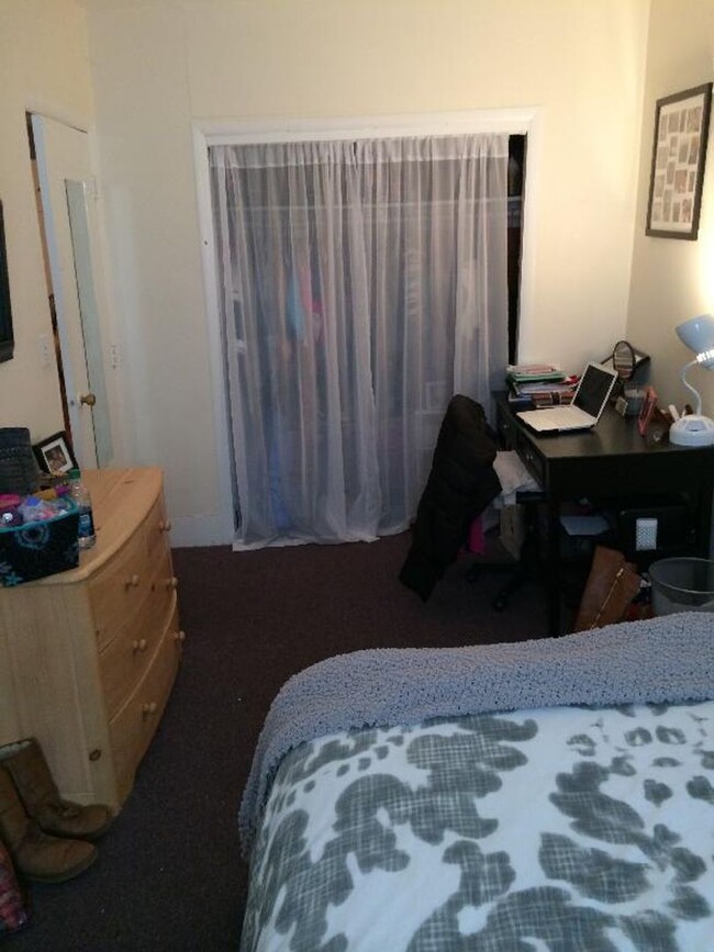 Building Photo - Aberdeen 3 Bed