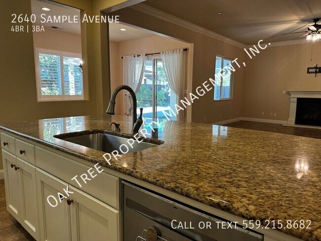 Building Photo - 2640 Sample Ave