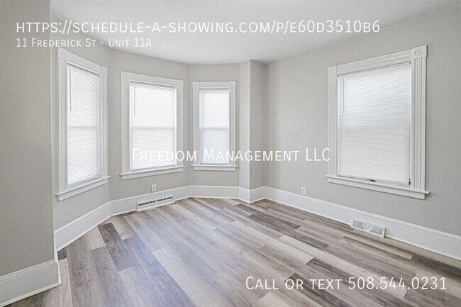 Building Photo - 11 Frederick St