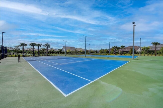 Building Photo - 8197 Hanoverian Dr