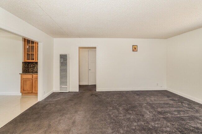 Building Photo - 2810 Devon Way