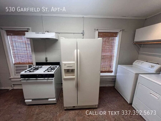 Building Photo - 530 Garfield St