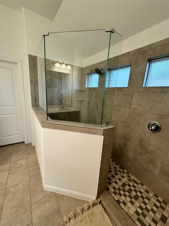 Building Photo - 12204 Perritos Pl