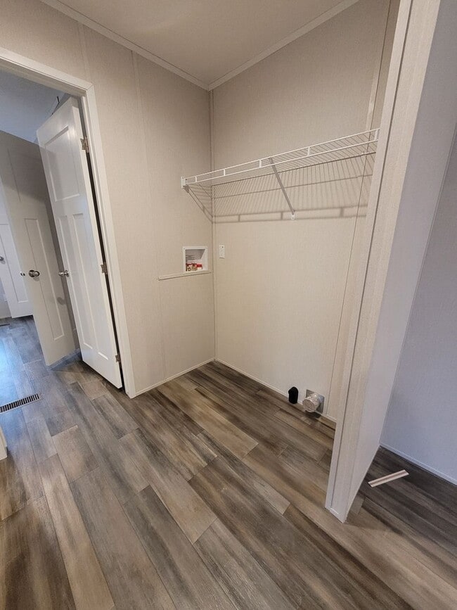 Building Photo - New 2 Bedroom Mobile Home-Denver