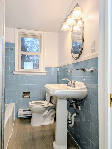 Building Photo - 1104 Wild Orchid Dr