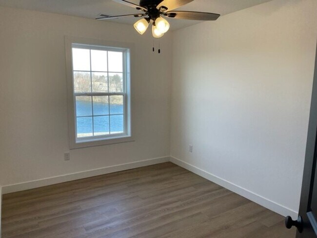 Building Photo - 3309 Stoneway Ct