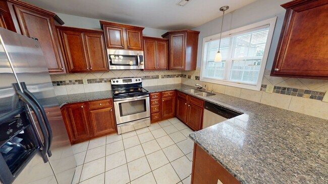 Building Photo - 4 Bedrooms in Established Hope Mills Commu...