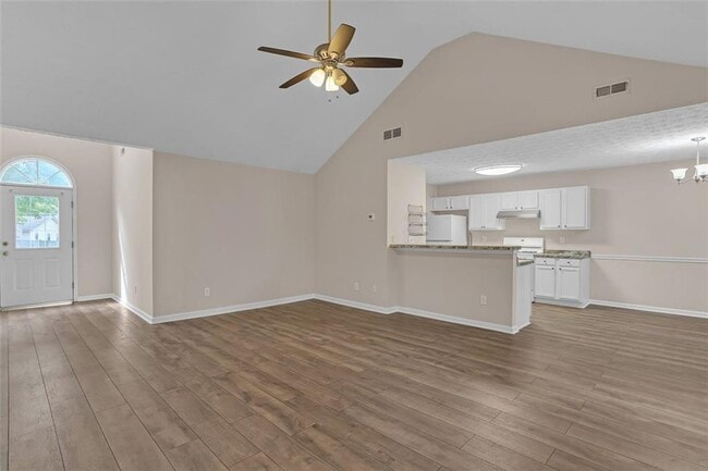 Building Photo - 1315 Sweetwater Ct