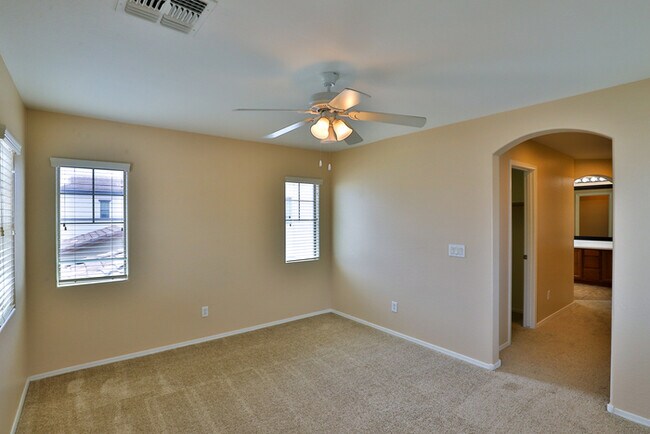 Building Photo - 501 N Citrus Ln