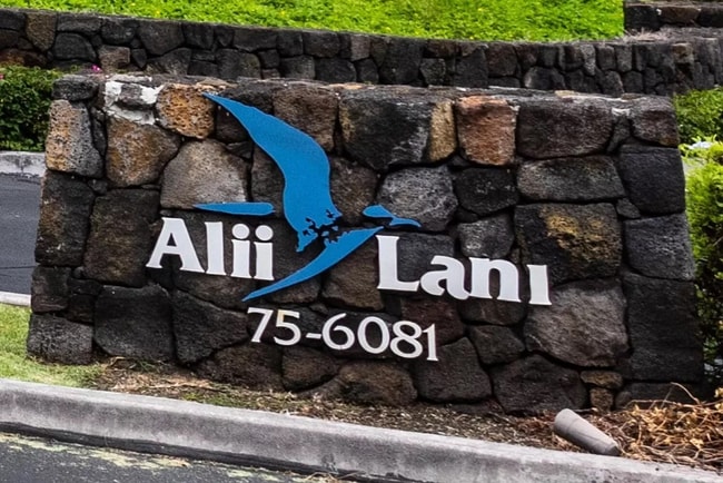 Building Photo - 73-6081-6081 Ali‘i Dr
