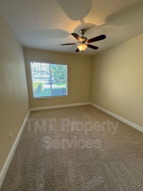Building Photo - 2144 Gold Hollow Ct