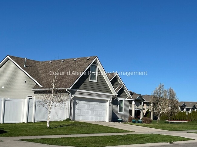 Building Photo - 3 bed house with Bonus Room in The Landings!