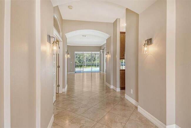 Building Photo - 5001 Sturbridge Ct