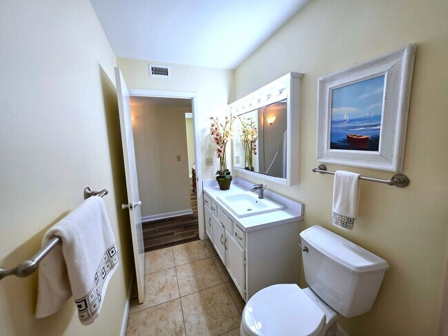 Building Photo - OOH-LA-LA ! Vero Beach Rentals. Vero Beach Rent, LLC and Property Management Company