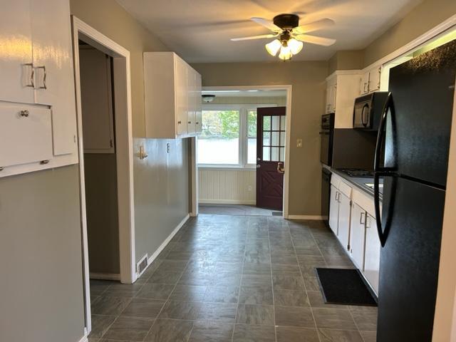 kitchen - 35 Allings Crossing Rd