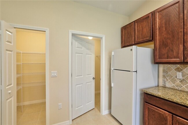 Building Photo - 741 Capon Terrace