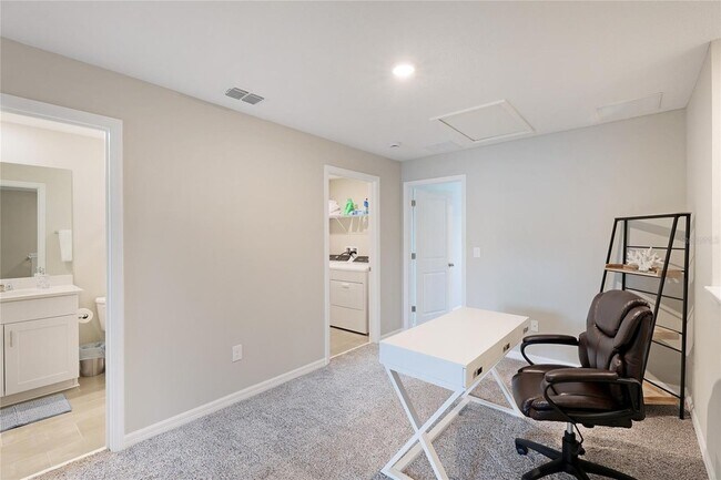 Building Photo - 17063 Coral Key Dr
