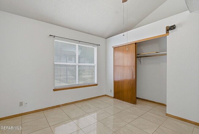 Building Photo - 8541 Euphrates Dr