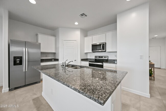 Building Photo - 38180 W Amalfi Ave