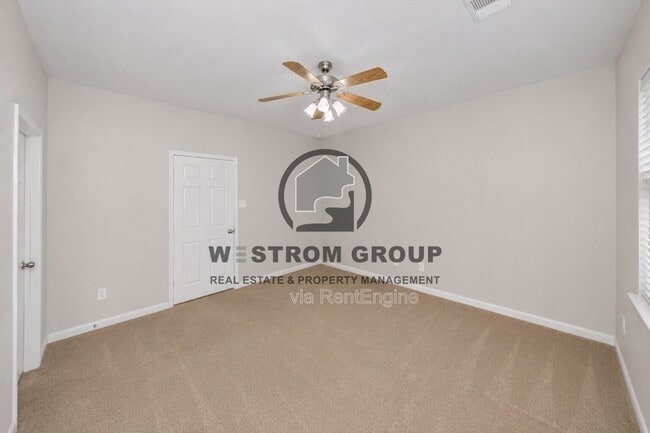 Building Photo - 12645 Forest Lawn Rd
