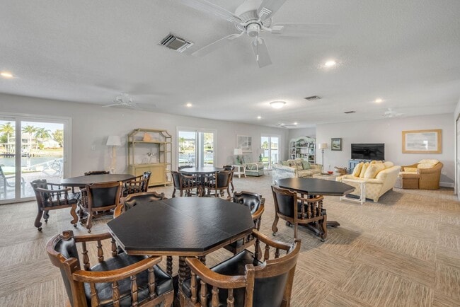 Building Photo - New Smyrna Fully Furnished 2BD/2BA Beach Condo in Waterfront Community!