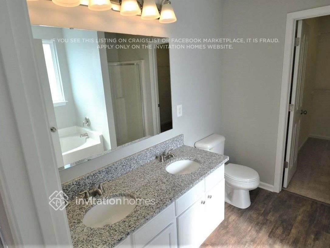 Building Photo - 7038 Advocator Ln