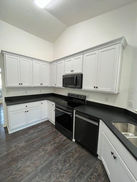 Building Photo - 6934 SW 80th Dr