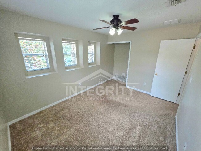 Building Photo - 18822 Sunterra Dr